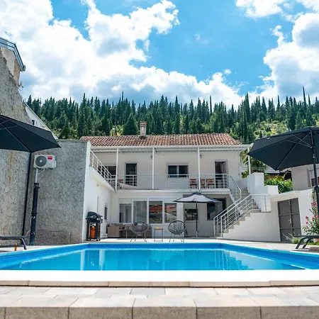 Hana * Stolac